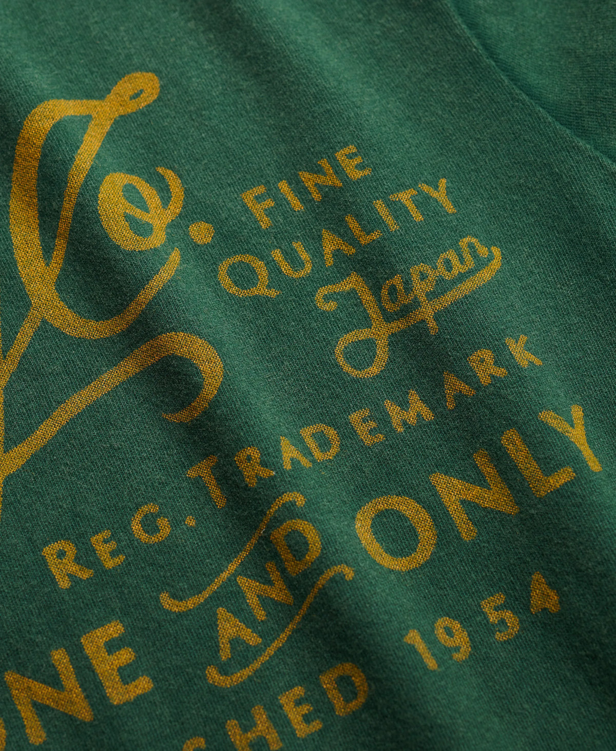 ENAMEL GREEN