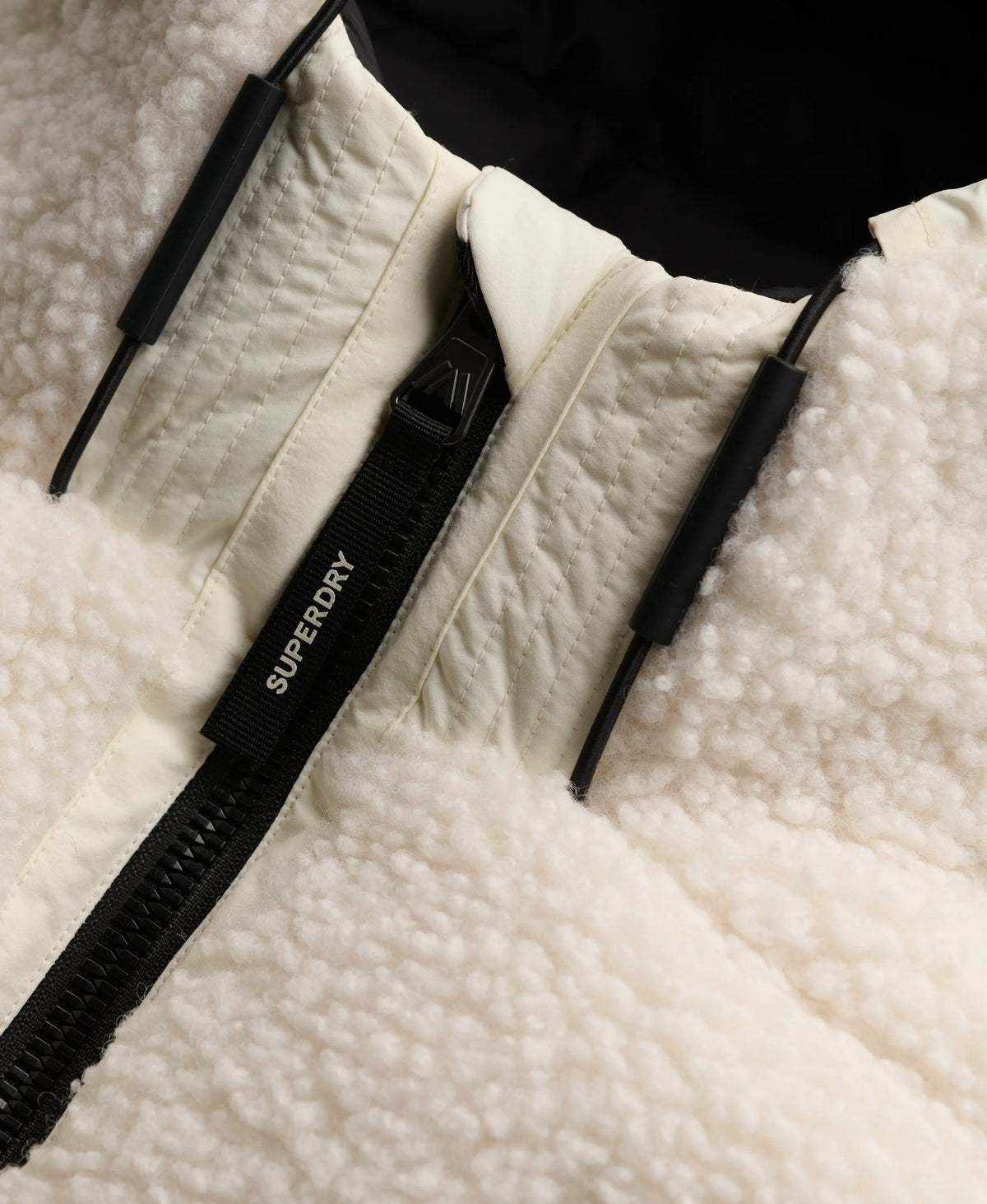 Borg Hooded Puffer Gilet