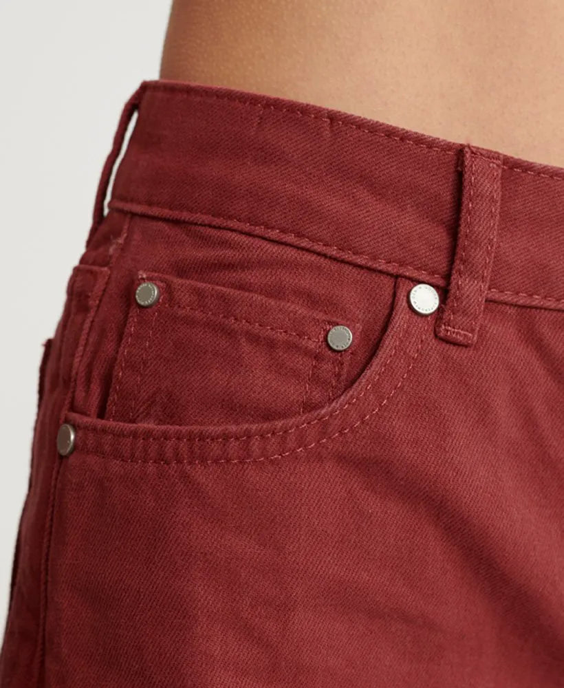EARTH RED