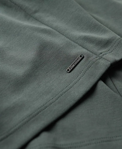 Greyed Green