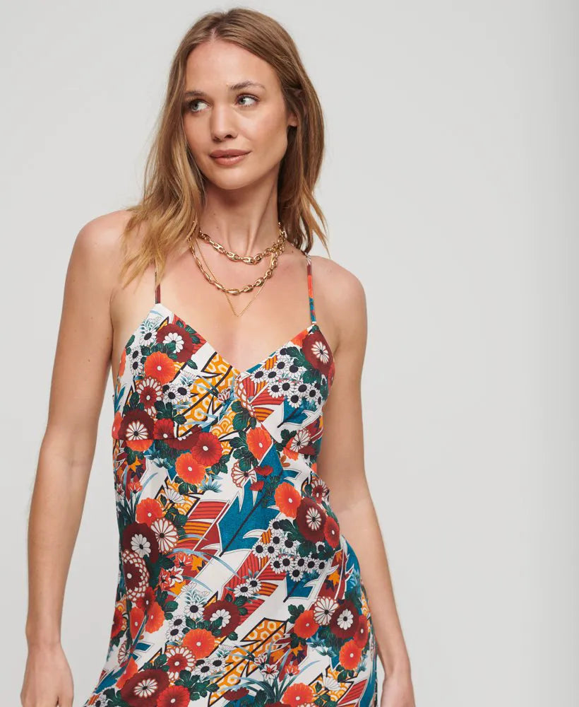 Diagonal Floral Red