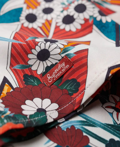 Diagonal Floral Red