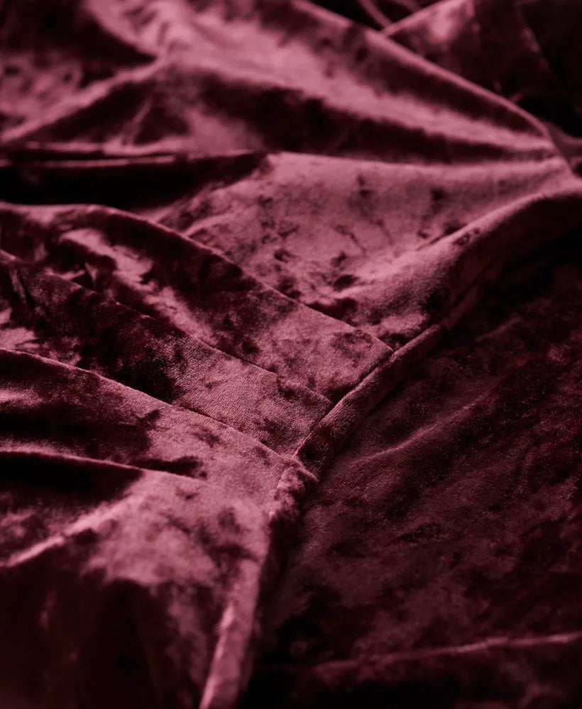 Maroon Crush
