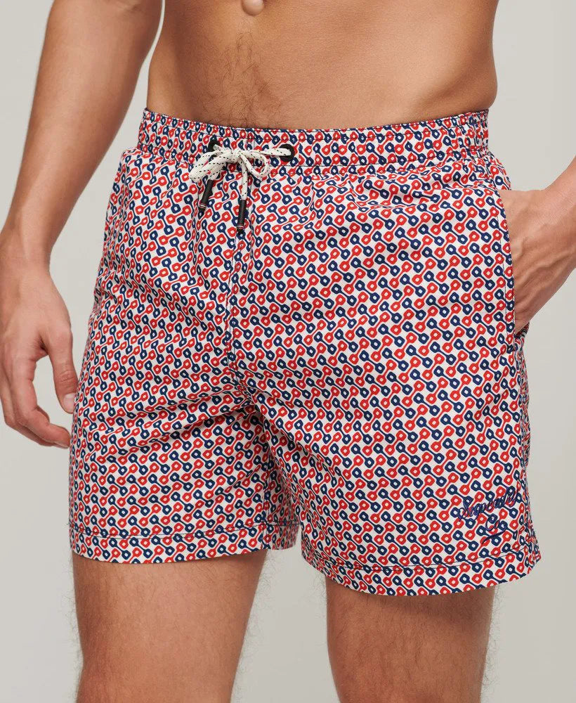 Tricolour Geo Print