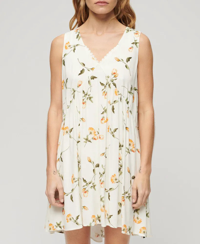 Volume Sleeveless Dress