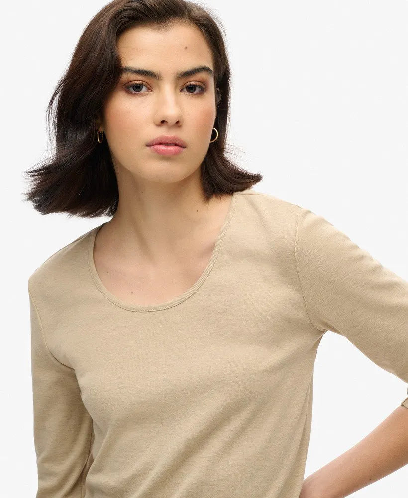 Fine Rib Scoop Neck Long Sleeve Top