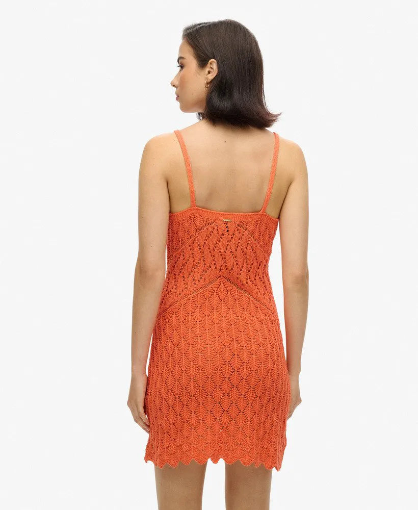 HOT CORAL
