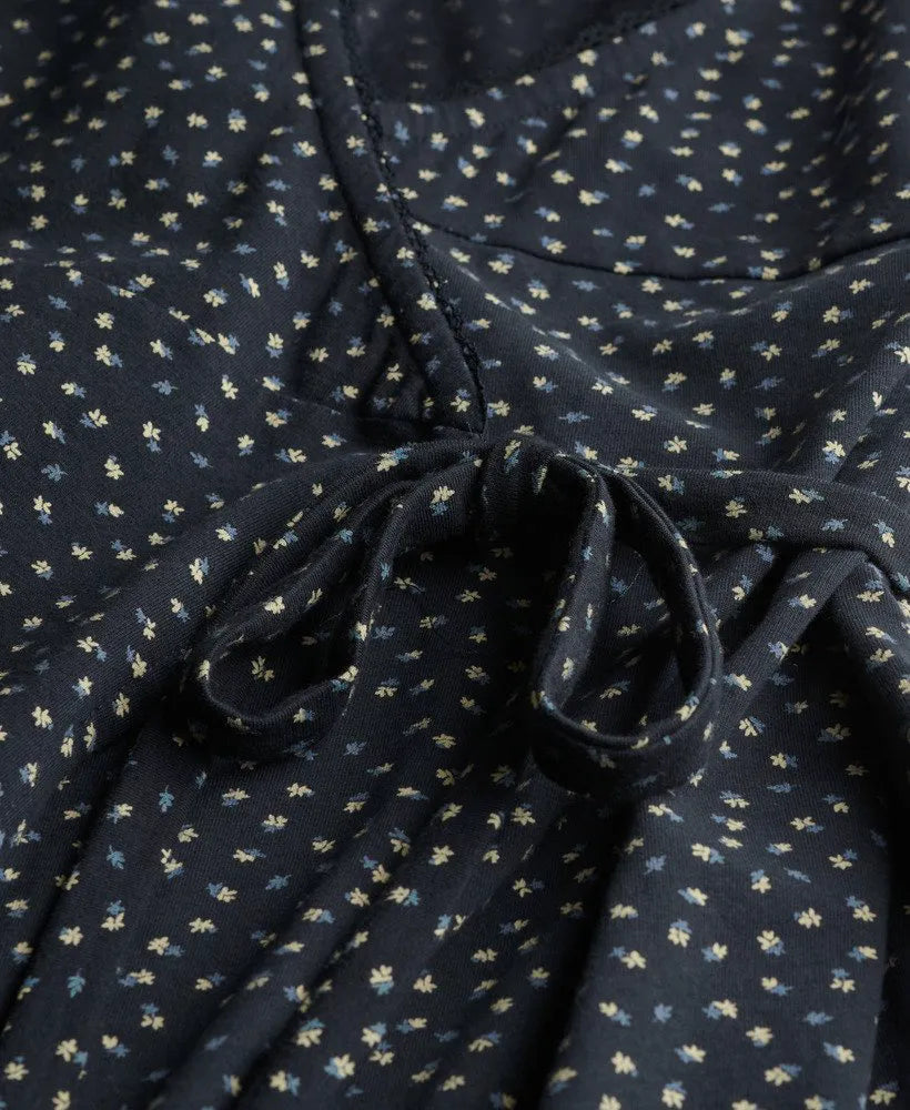 Navy Petal DP