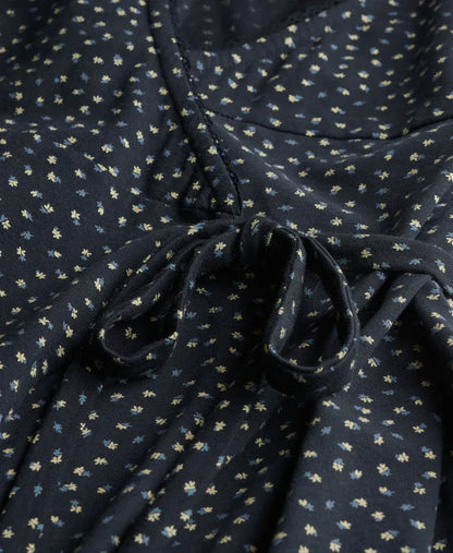 Navy Petal DP