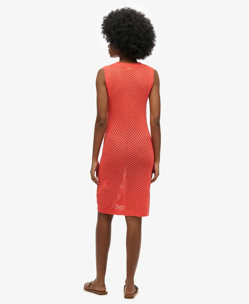 HOT CORAL