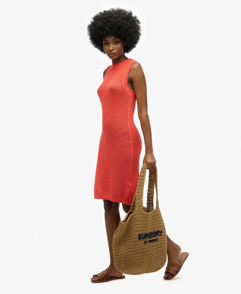 HOT CORAL