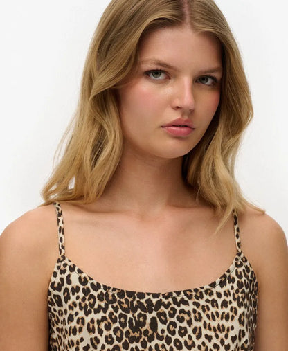 Diagonal Leopard