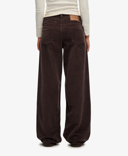 Dark Oak Brown