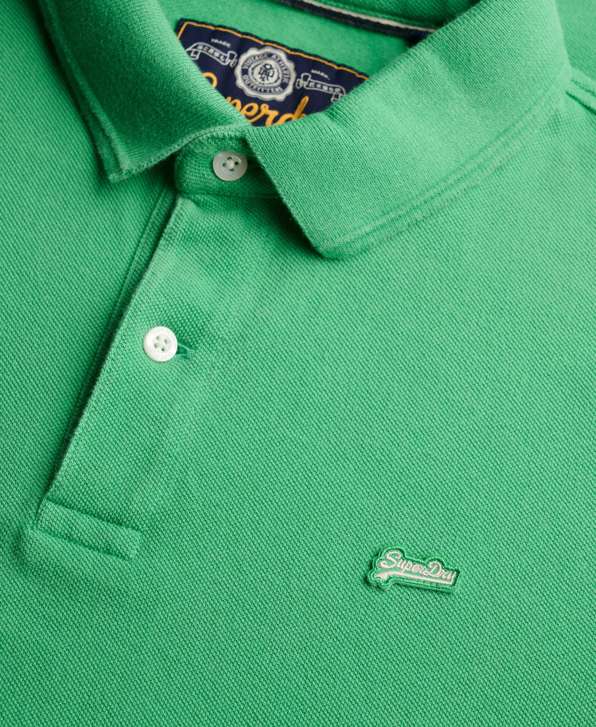ISLAND GREEN