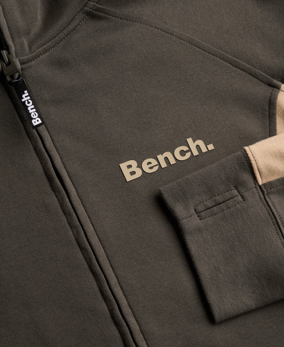 Beluga Charcoal/ Dune