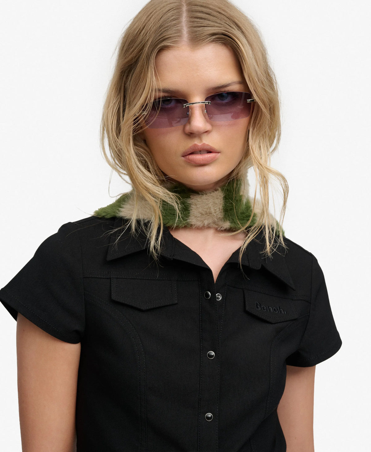 Black/ Black
