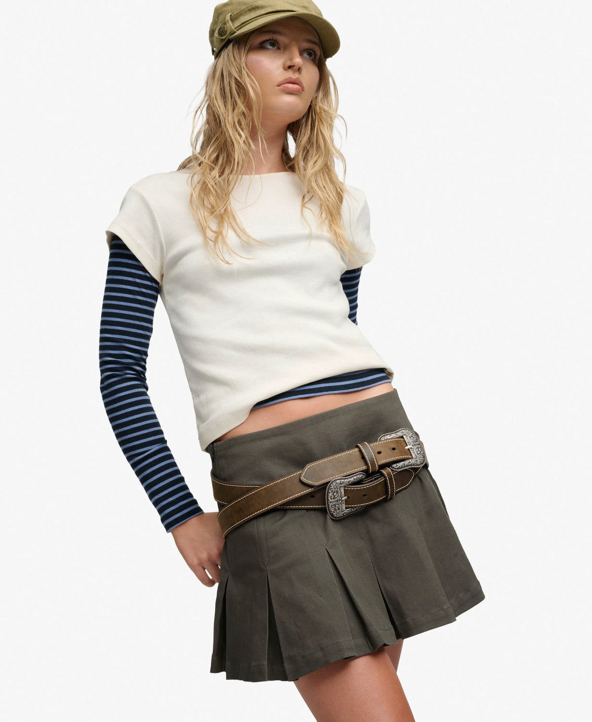 Black Olive/ Dune