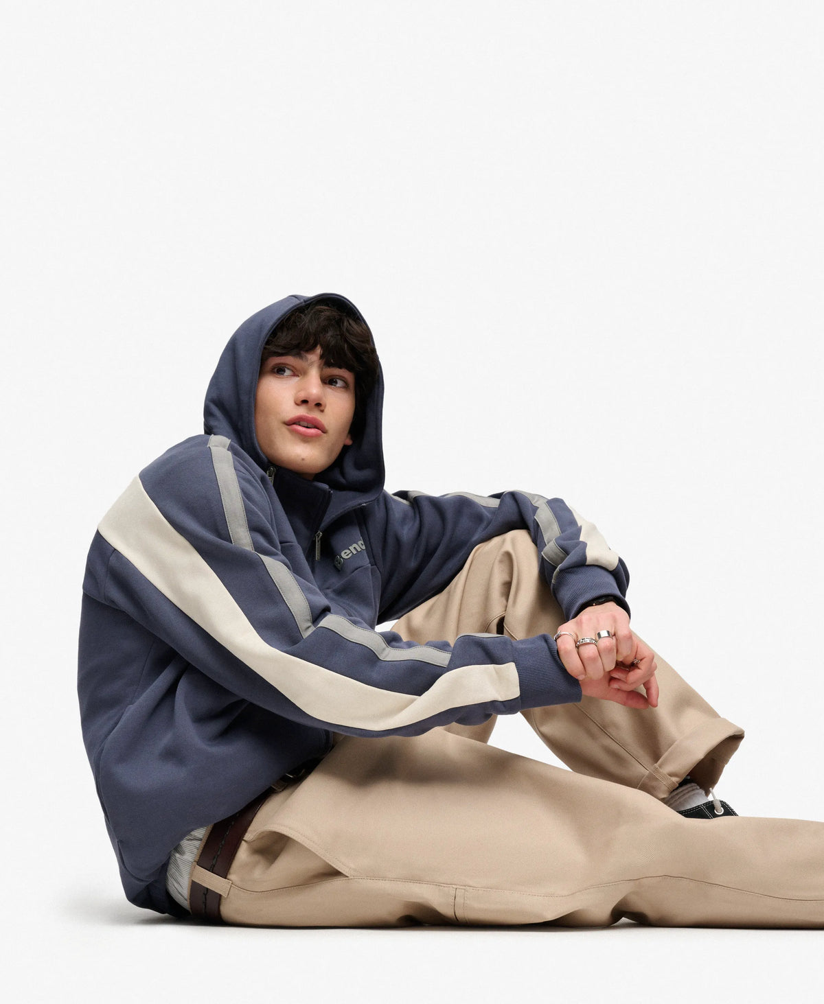 CRT Navy/ Moonbeam/ Moonmist