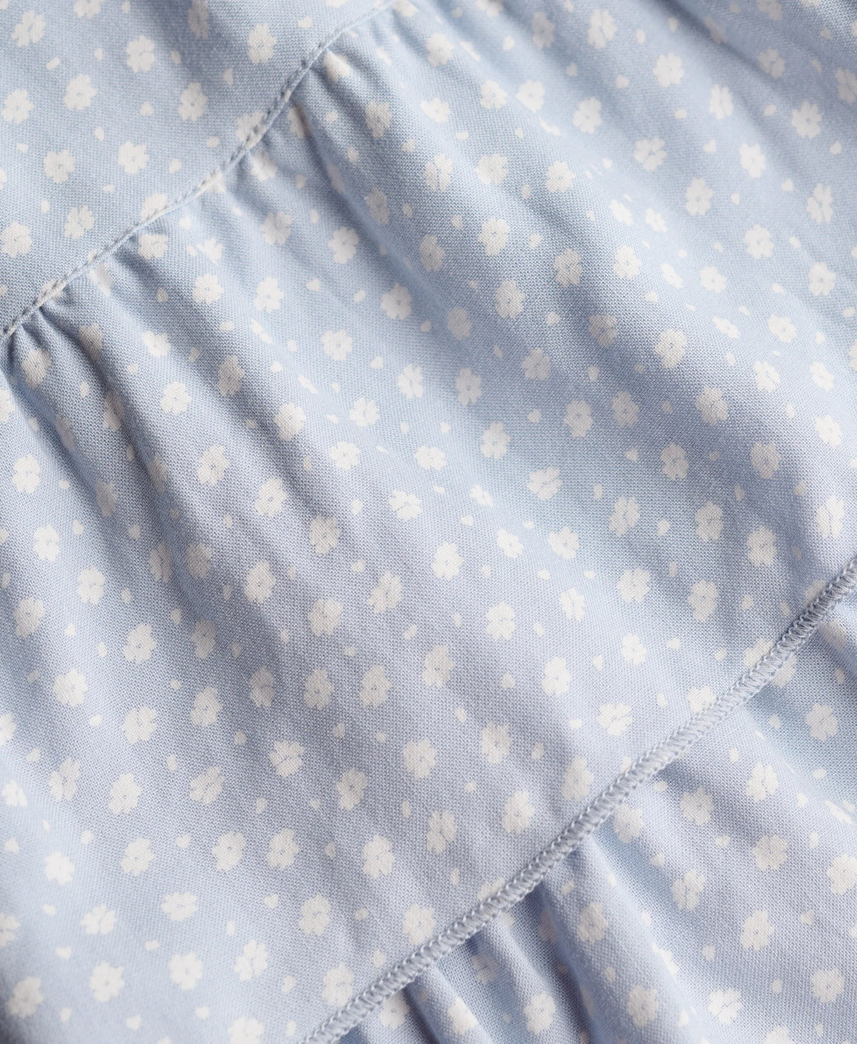 Blue Fog Daisy Hearts