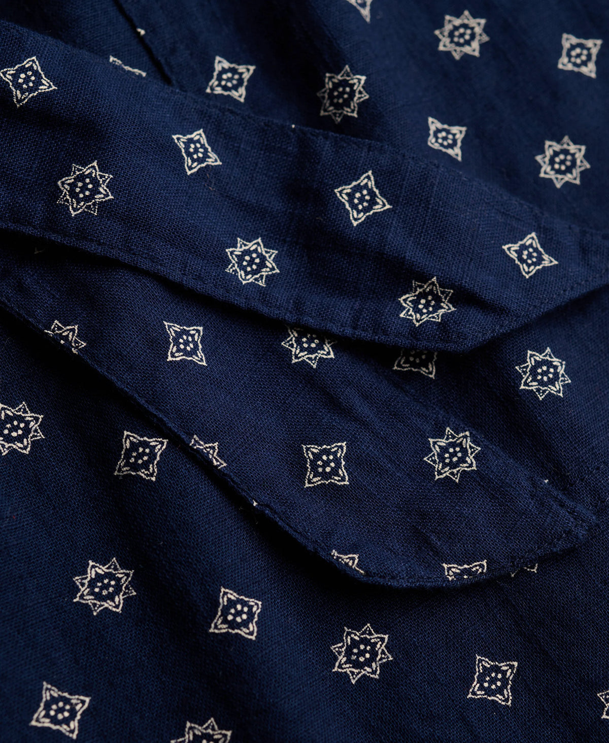 Eclipse Navy Geo
