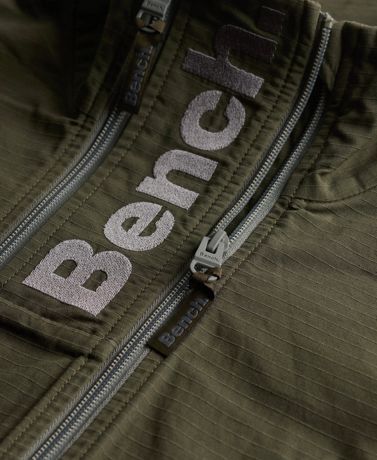 Black Olive/ Moonmist
