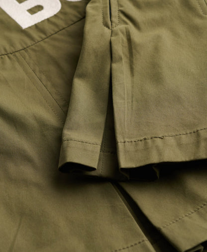 Light Olive/ Moonbeam
