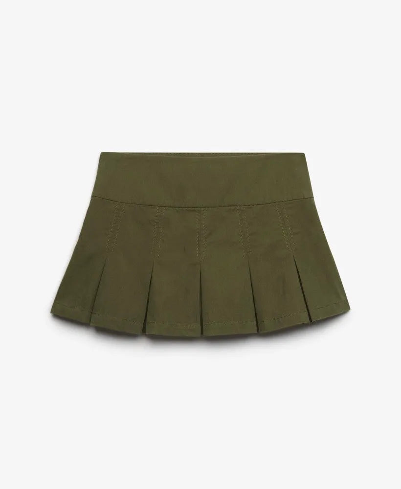 Light Olive/ Moonbeam