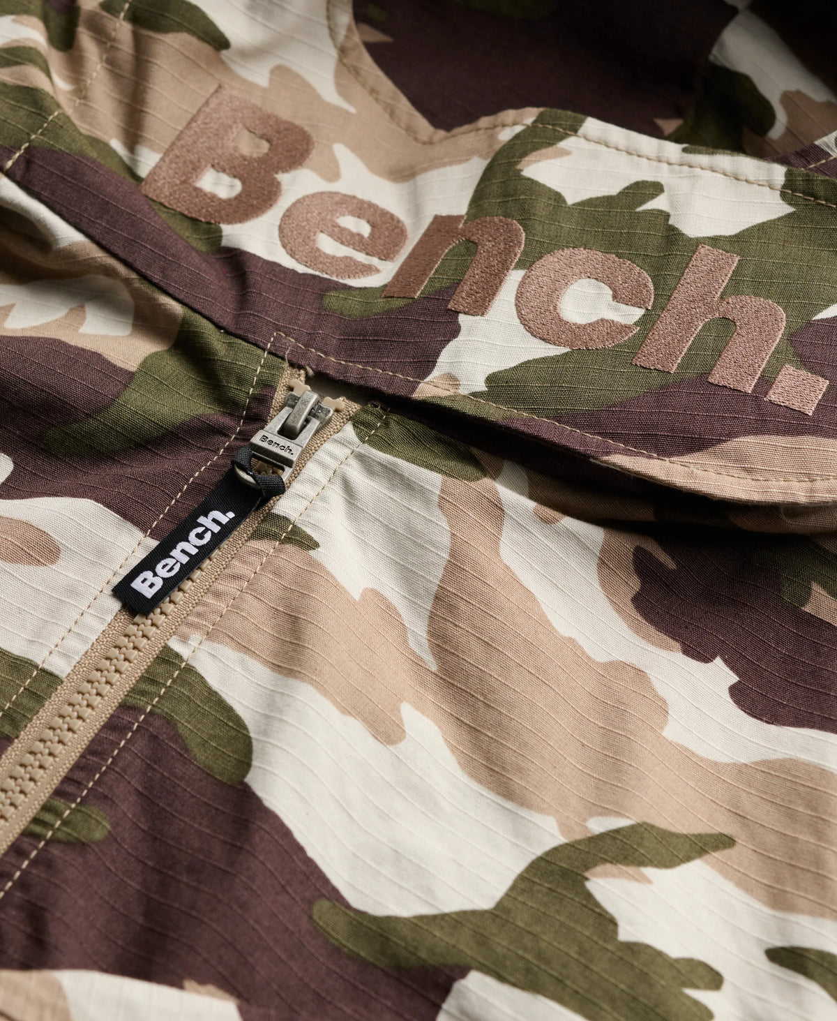 Bench Camo/ Dune