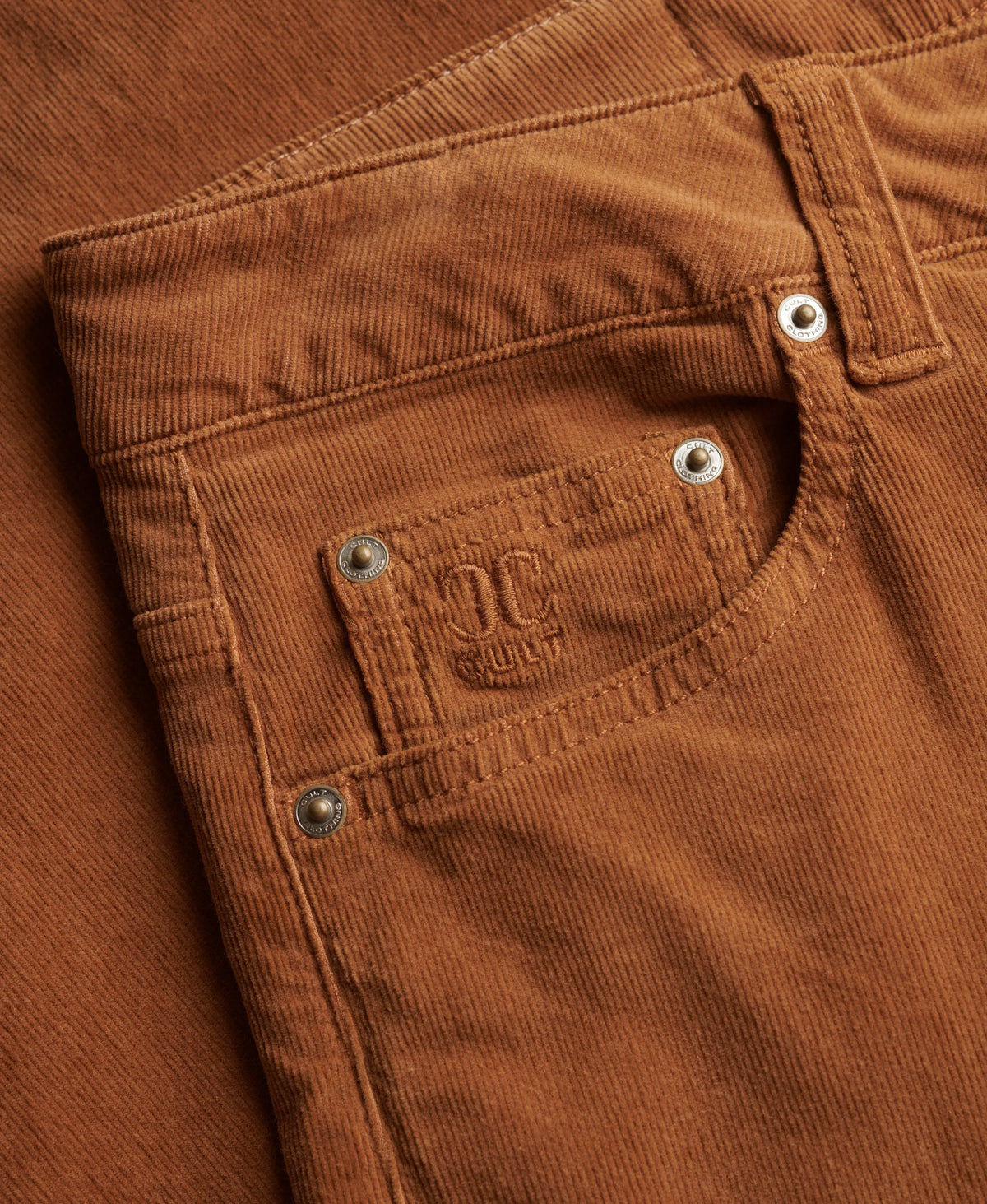 Mid Rise Baggy Corduroy Trousers