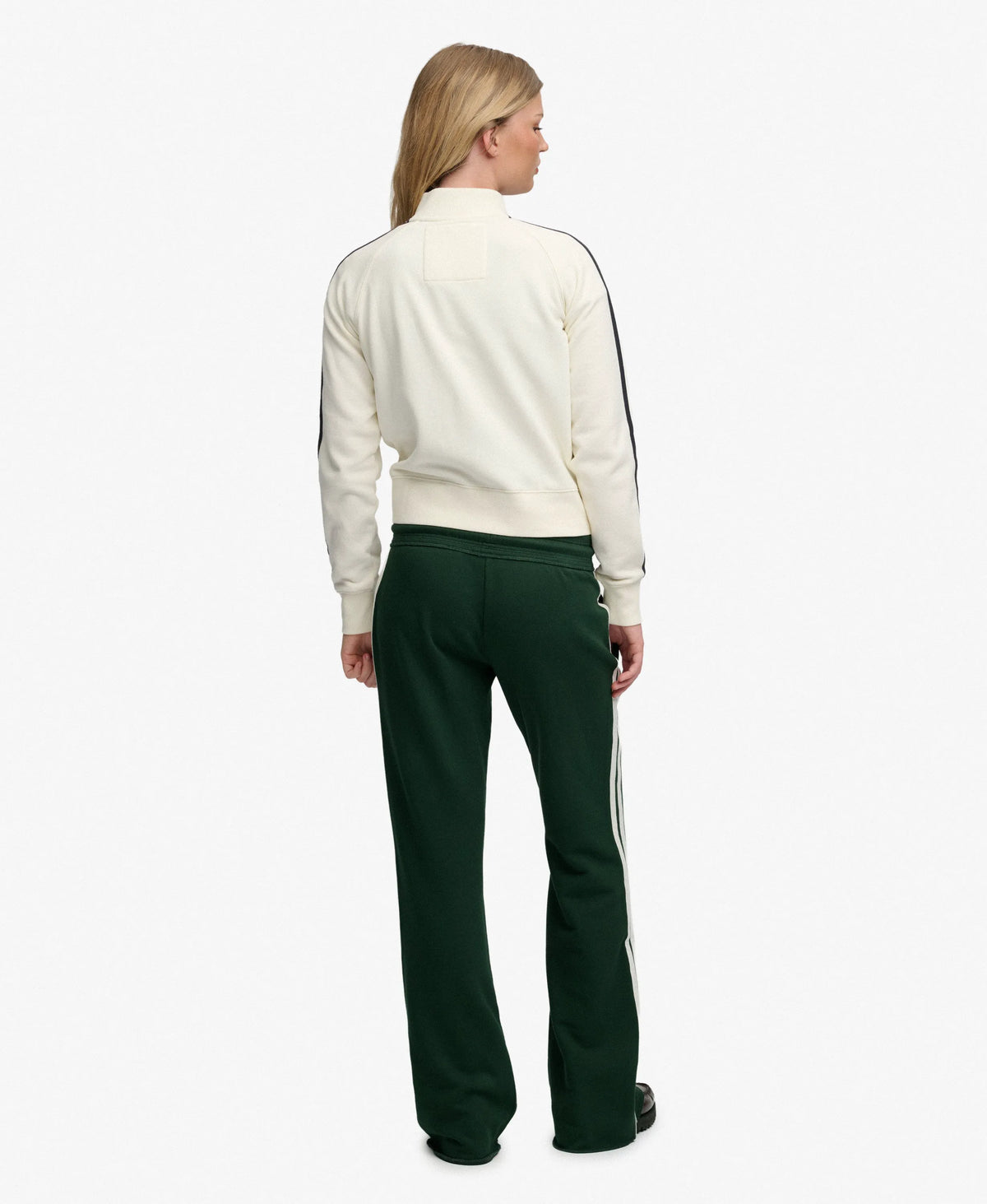 ENAMEL GREEN