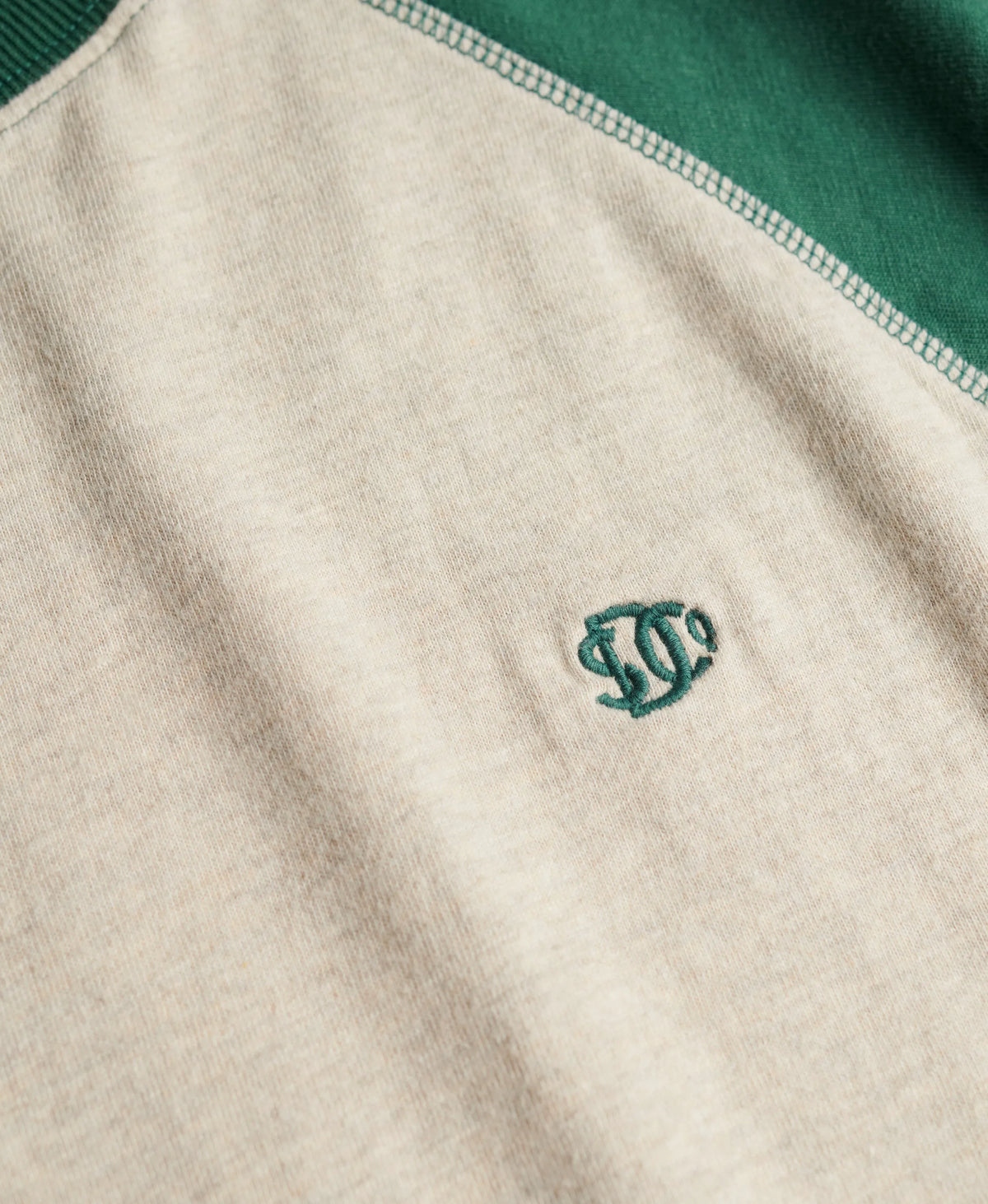 Pumice Marl/Hunter Green