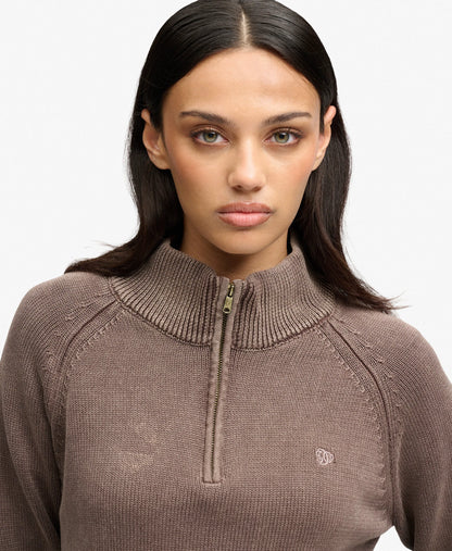 DARK BROWN