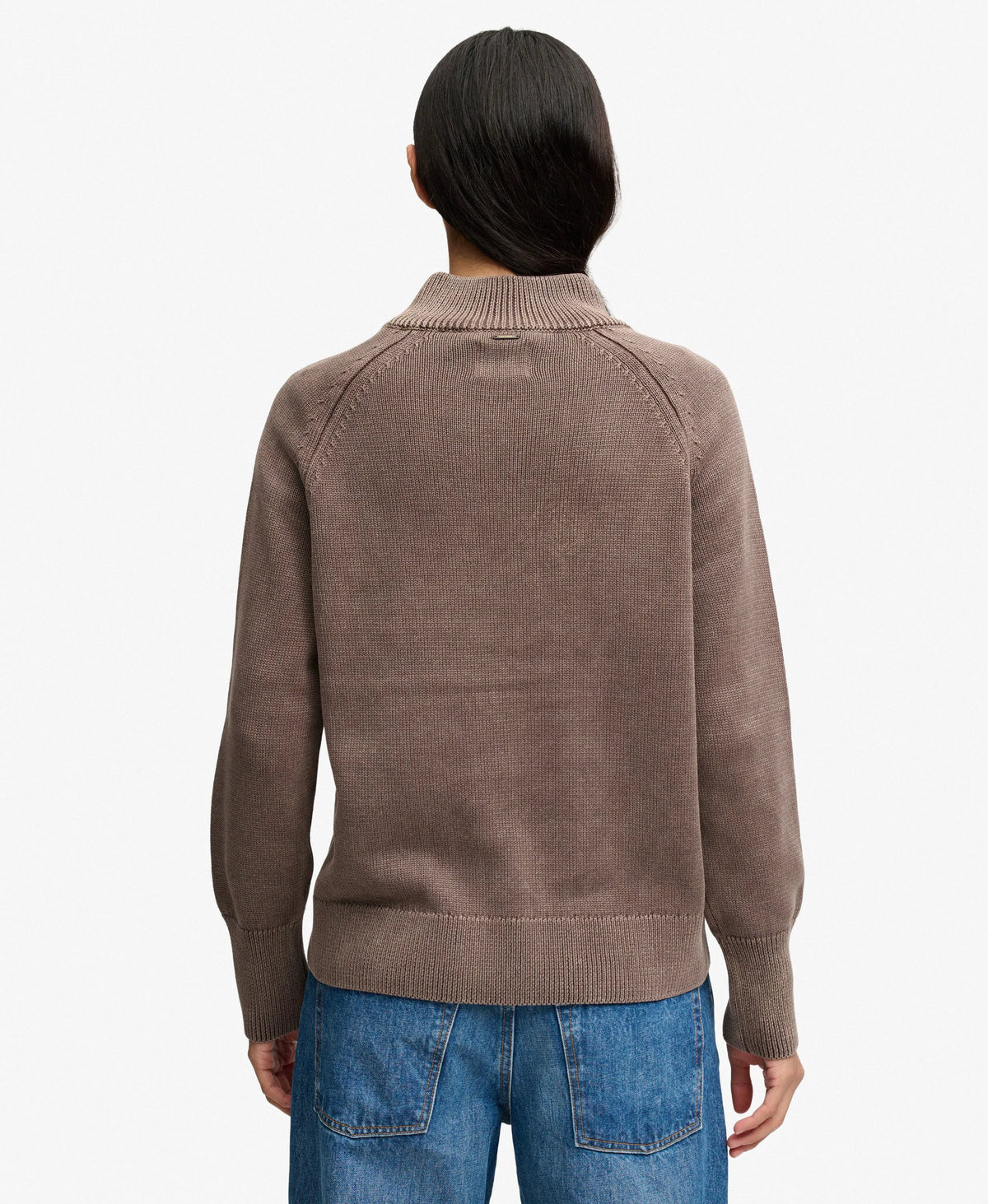 DARK BROWN
