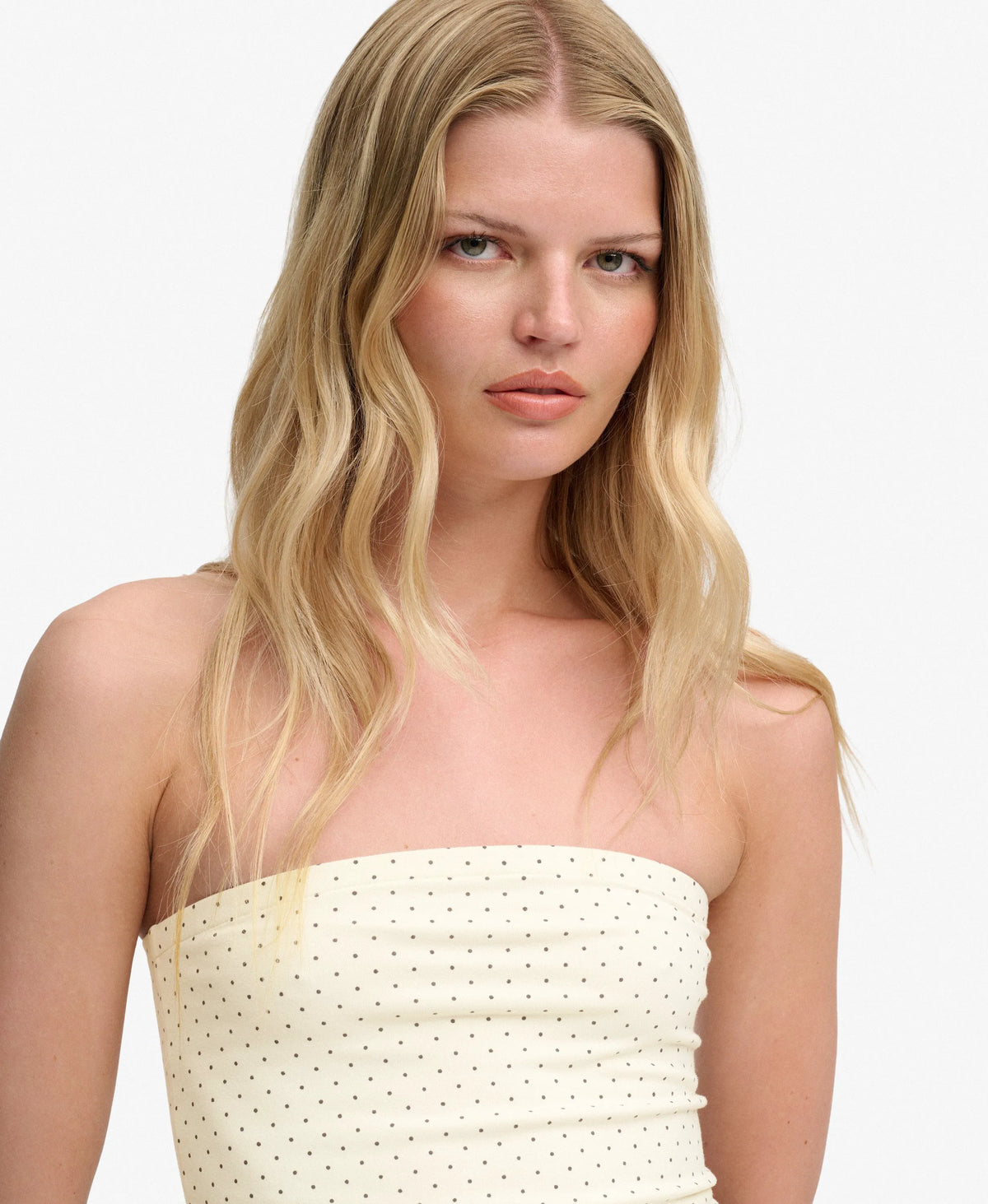 Desertbone Off White Polka Dot