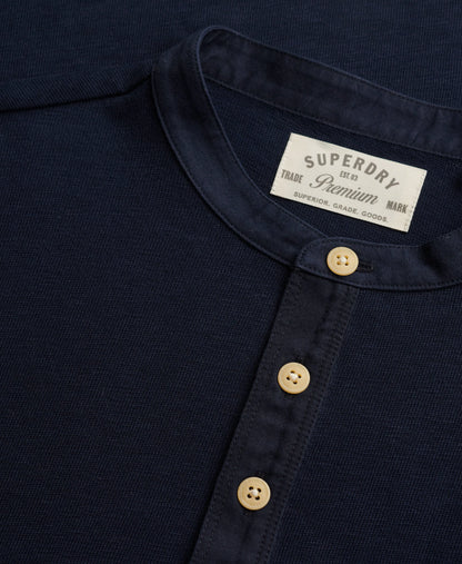 DEEP NAVY