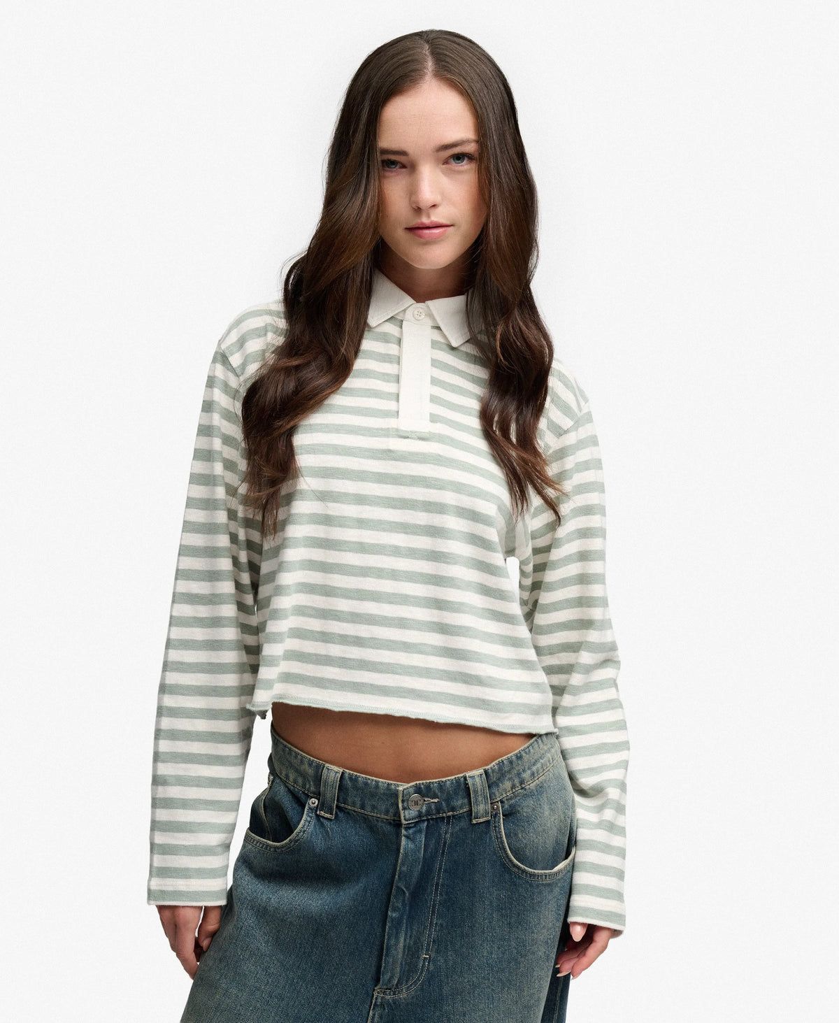 Ecru/Light Jade Green