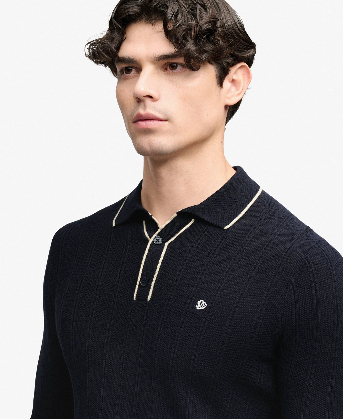 CLASSIC NAVY