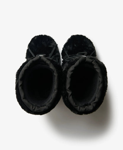 BLACK/BLACK