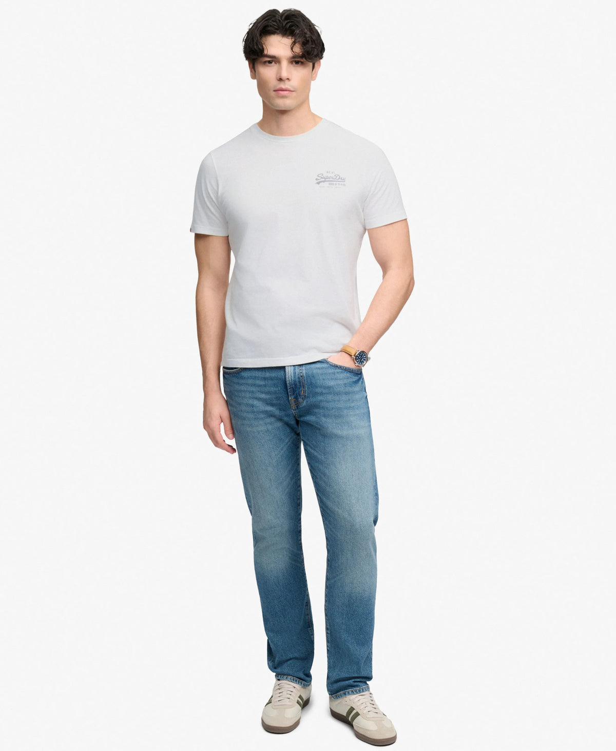 Classic Essential Graphic T-shirt
